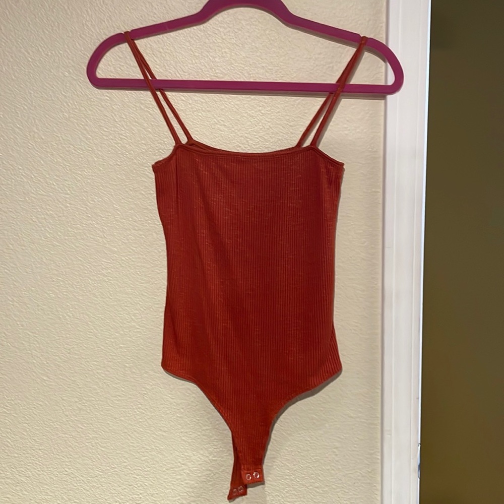 Popular 21,Medium, burnt orange bodysuit